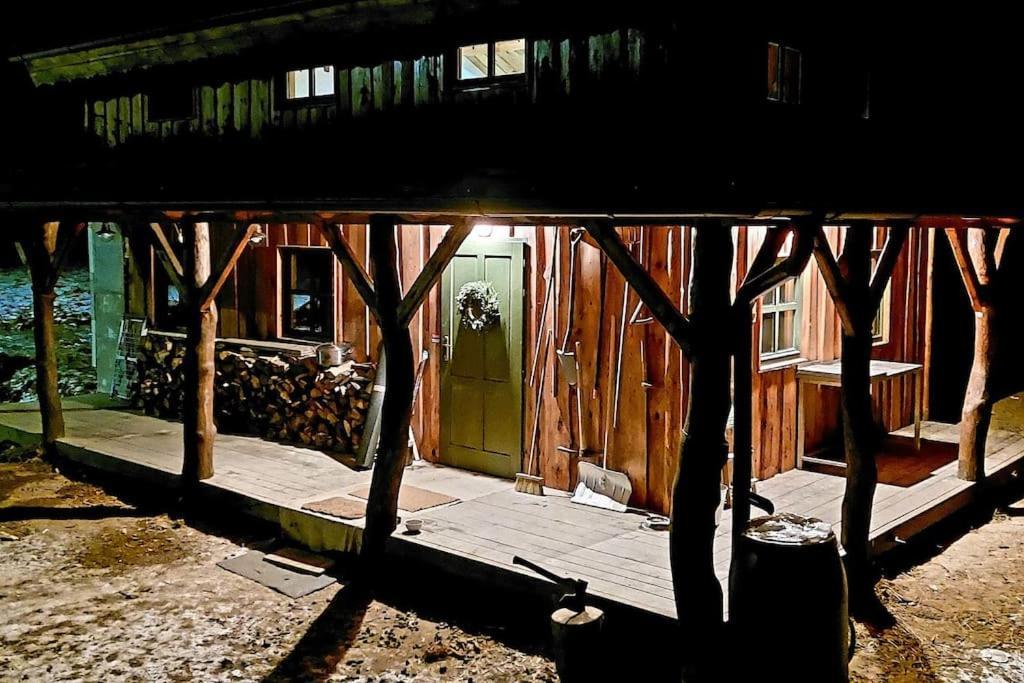 Chalet Boruvka - Biofarma Na Samote V Lesich Benesov  Екстериор снимка